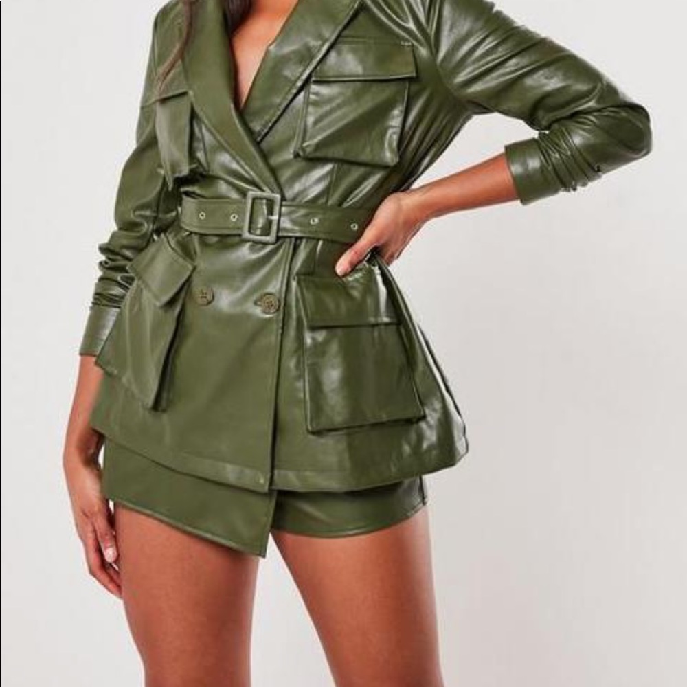 Faux Leather Utility Blazer (Green)🐍